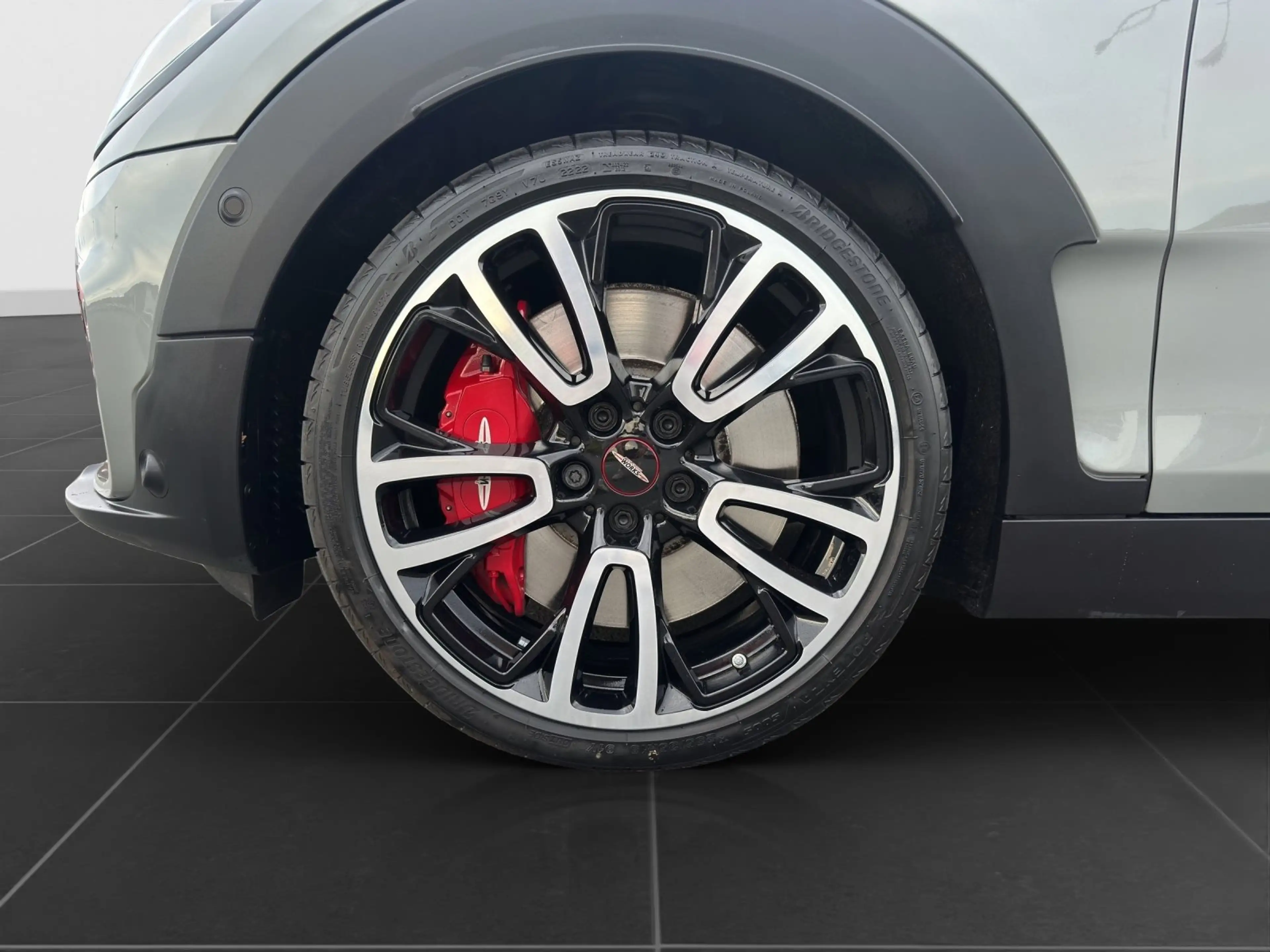 MINI John Cooper Works Clubman John Cooper Works ALL4 Clubman Naxi-XL/Head-Up/Pan — photo 8