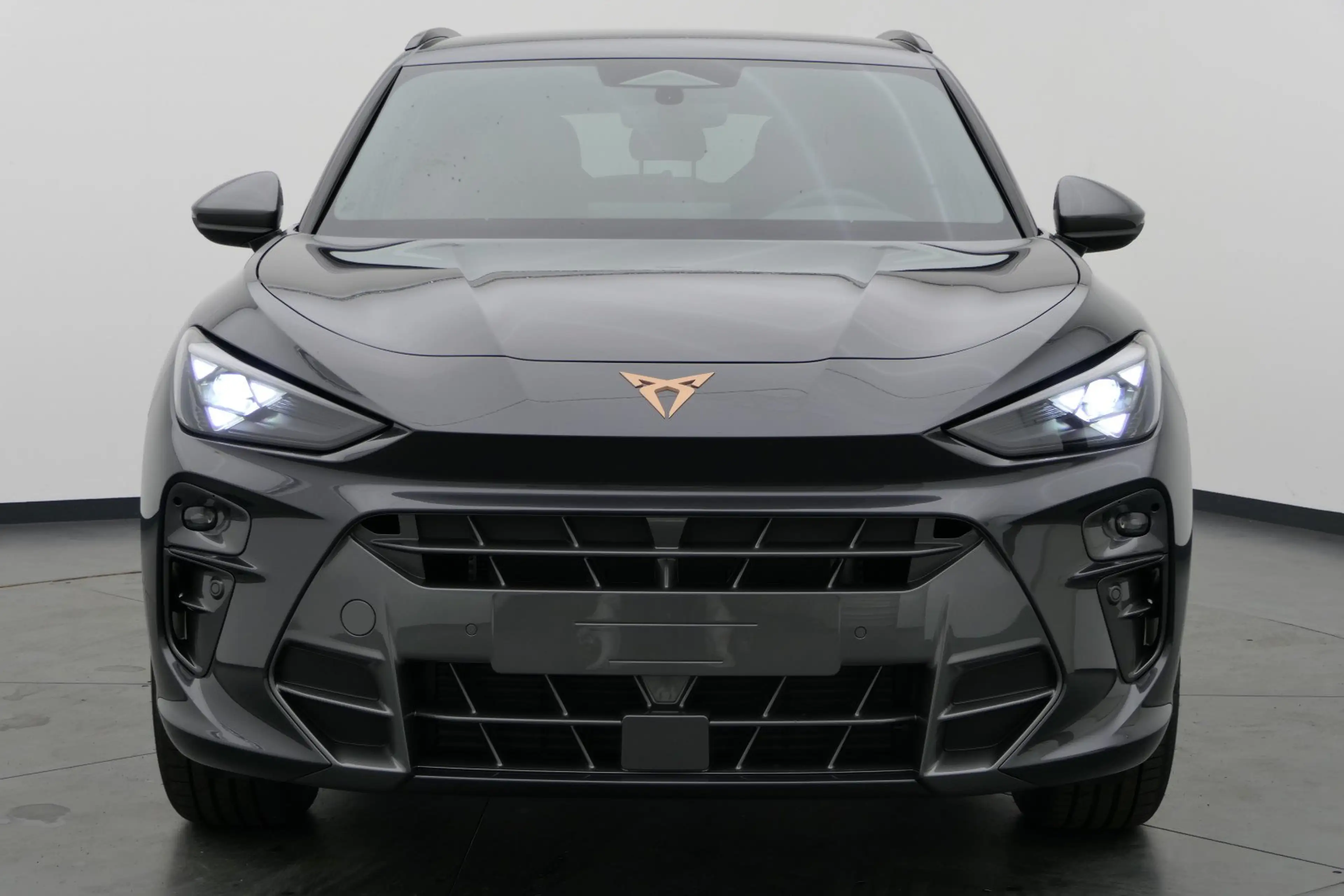 CUPRA Terramar Terramar 1.5 eTSI DSG +AHK+EDGE+LED+CAM+3J-GAR+ — photo 4