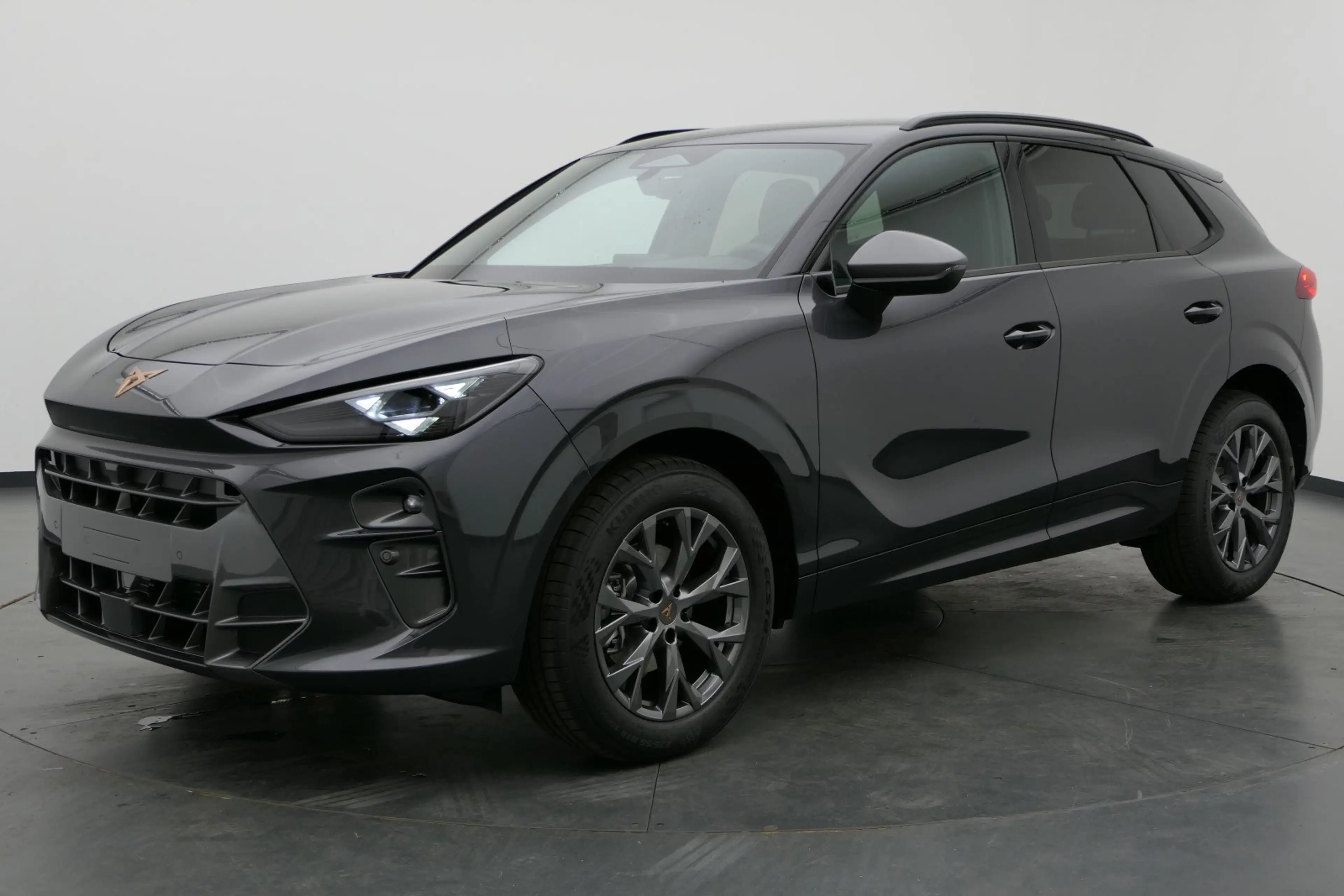 CUPRA Terramar Terramar 1.5 eTSI DSG +AHK+EDGE+LED+CAM+3J-GAR+ — photo 2