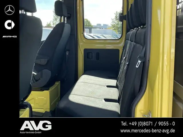 Mercedes-Benz Sprinter view 10