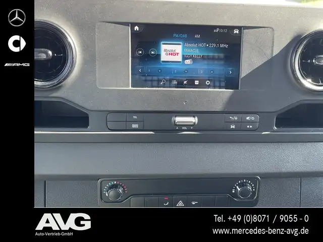 Mercedes-Benz Sprinter view 15