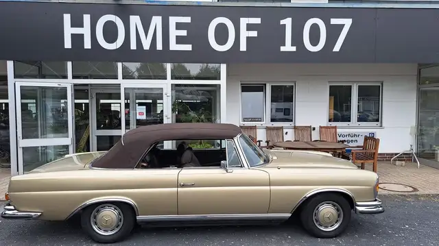 Mercedes-Benz 280 SE 3,5 Flachkühler Cabrio,Deutsches Fahrzeug