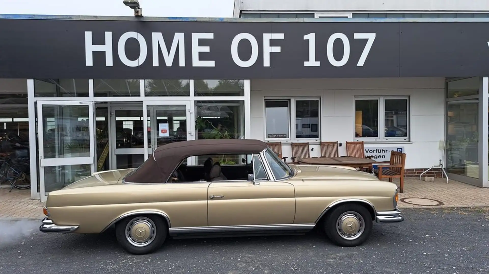 Mercedes-Benz 280 SE 3,5 Flachkühler Cabrio,Deutsches Fahrzeug Gold - 2