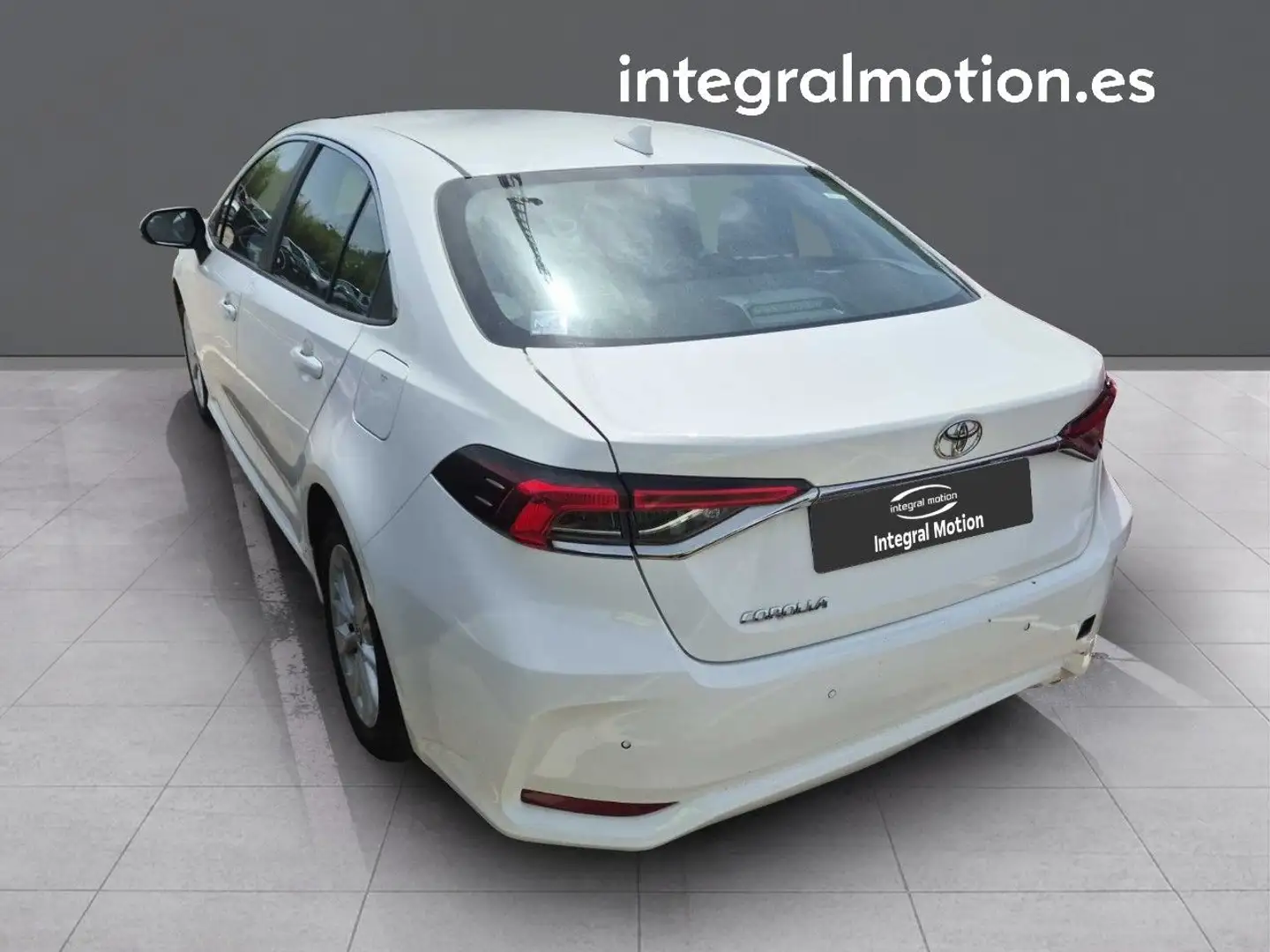 Toyota Corolla 125H Active Tech Blanco - 2