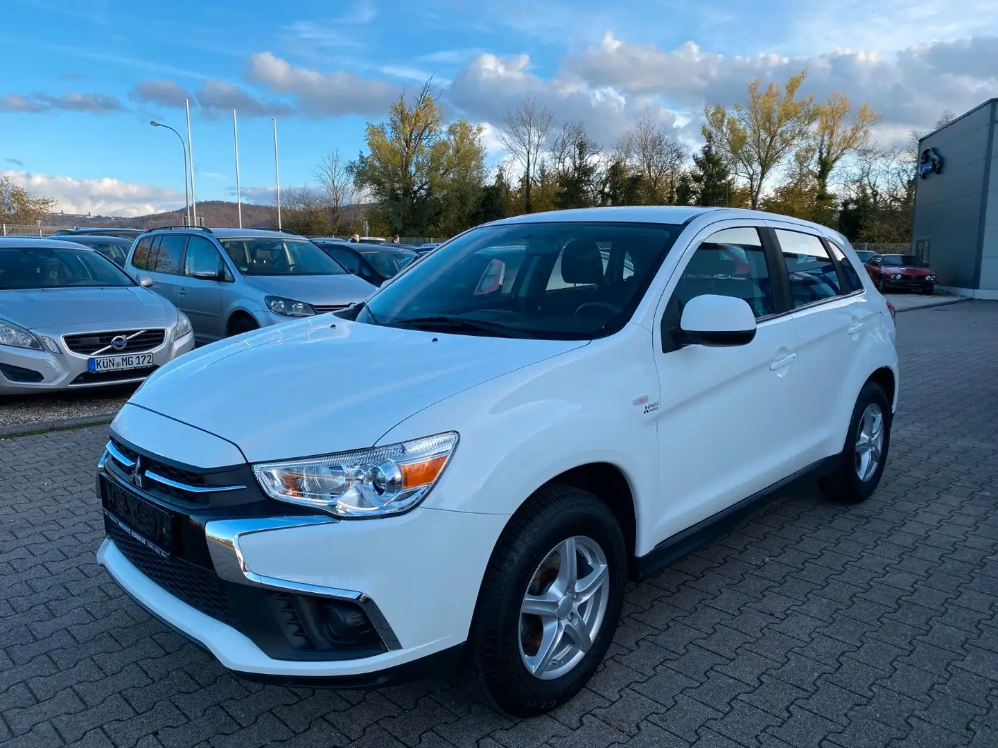 Mitsubishi ASX Basis 2WD Weiß - 1