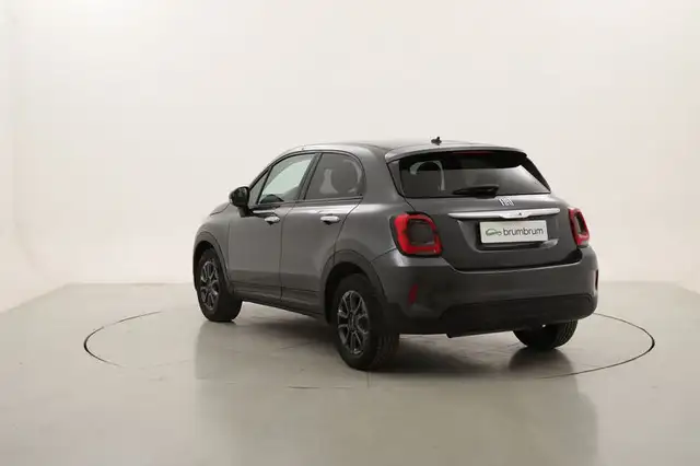 Fiat 500x view 3