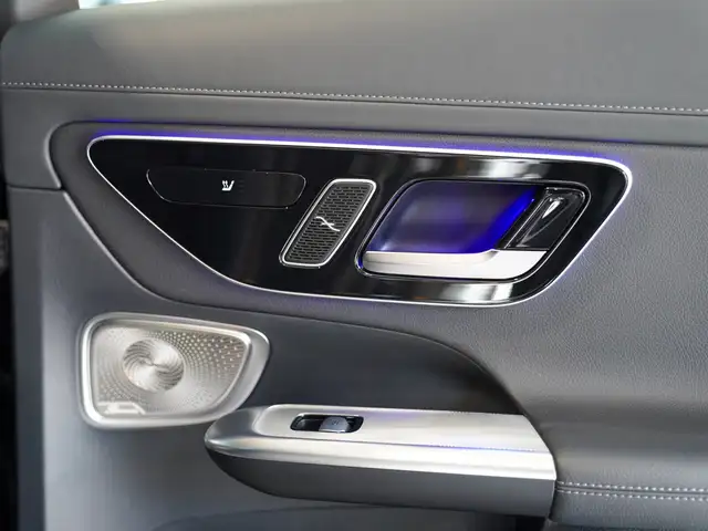 Mercedes-Benz GLC view 15
