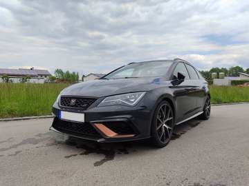 Cupra R Edition Carbon 4Drive Beats/Pano/ACC/VC/Brembo