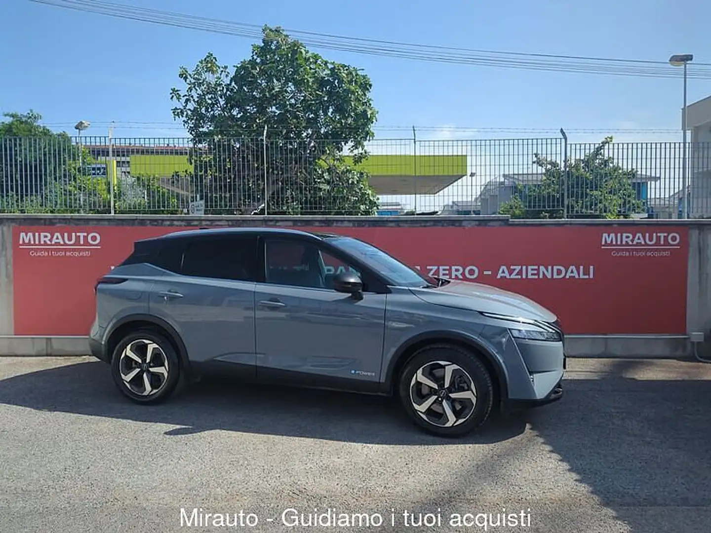 Nissan Qashqai e-Power N-Connecta Gris - 1