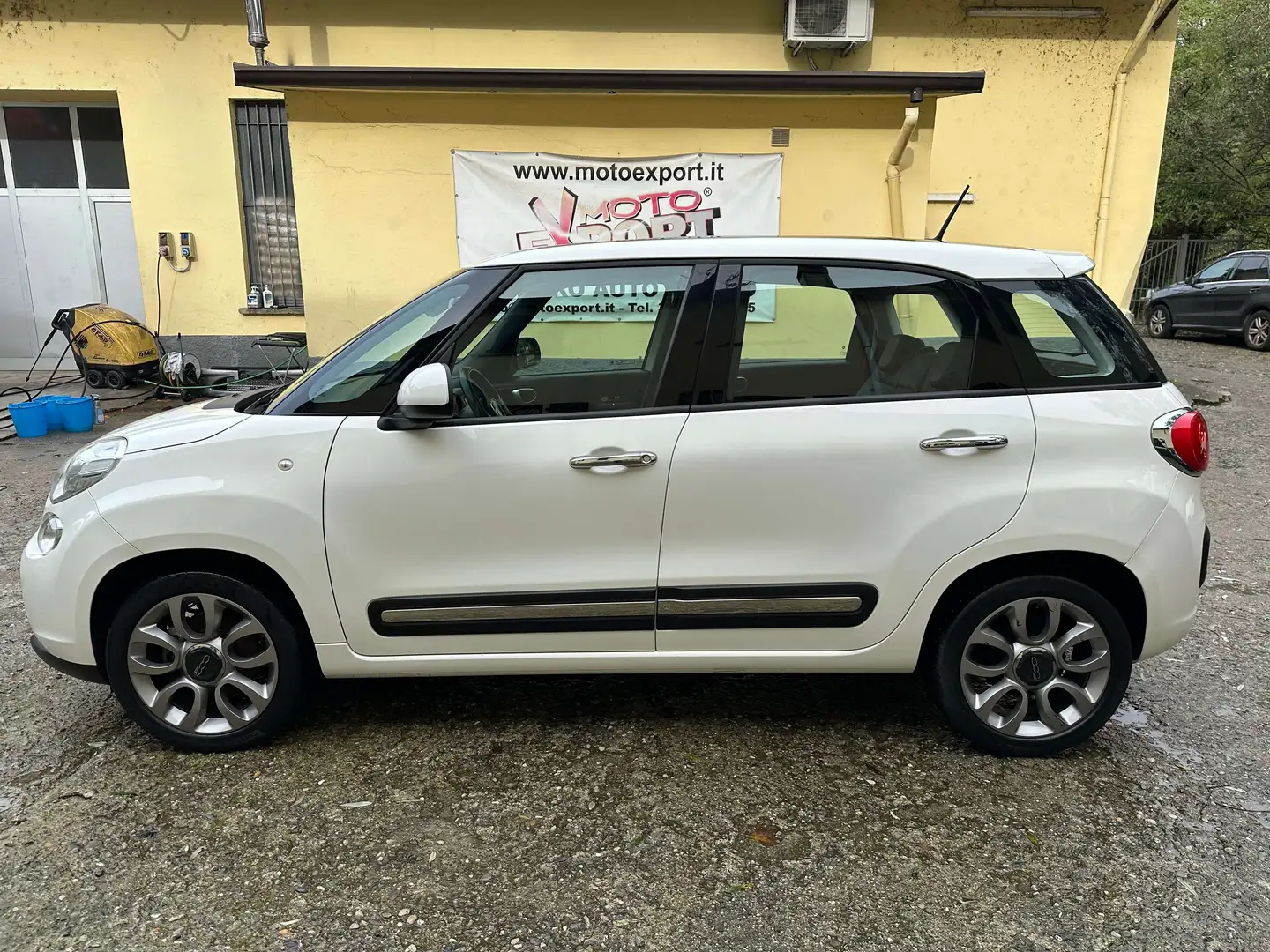 Fiat 500L 500L 1.3 mjt Pop Star 85cv dualogic Wit - 2