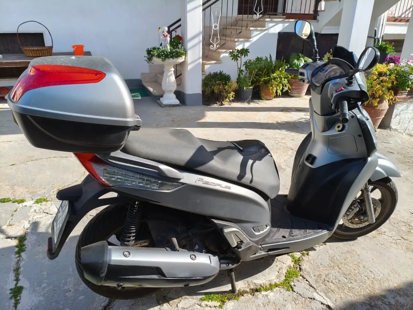 Kymco People GT300i EURO4 Gris - 2