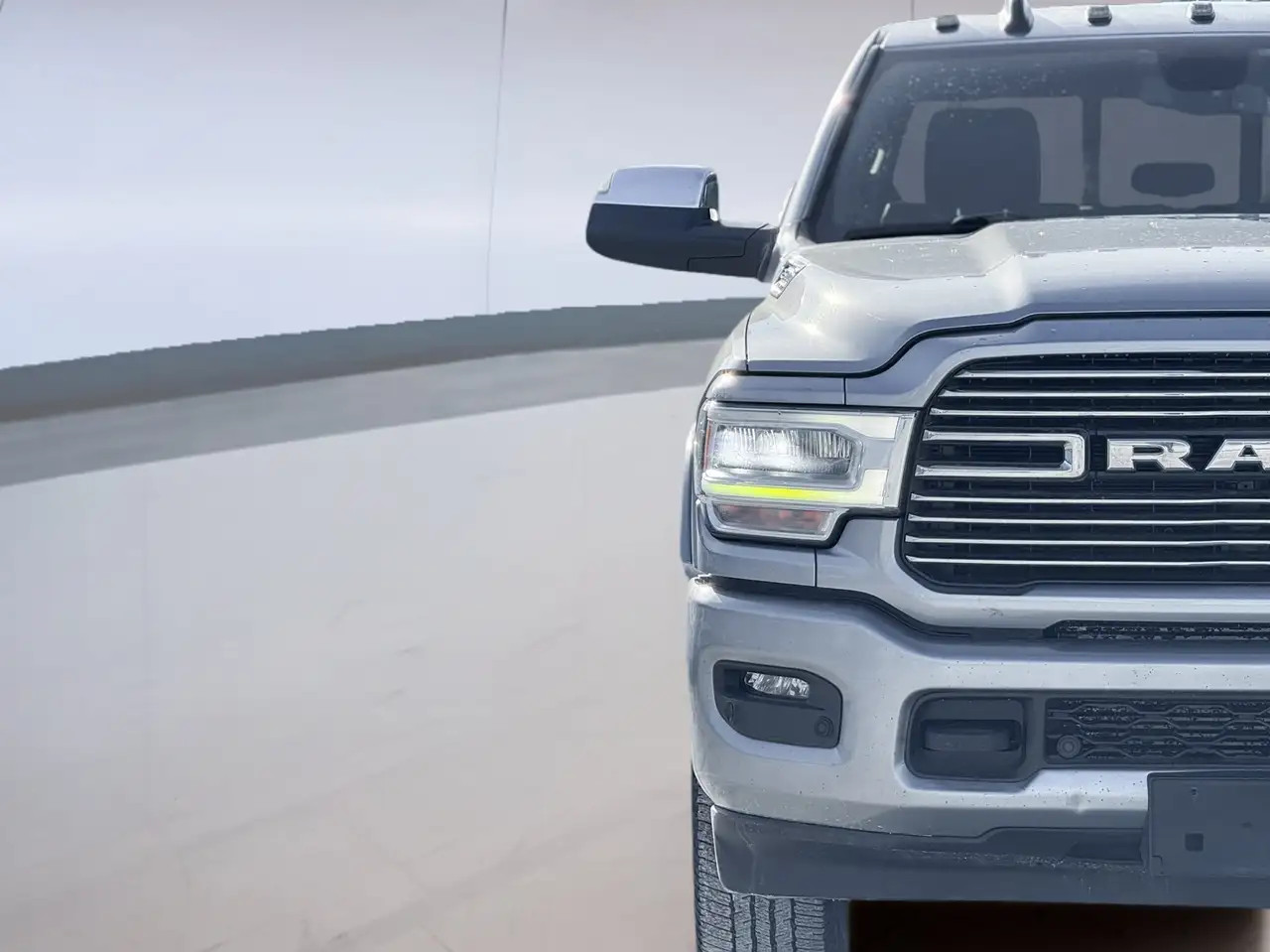 RAM 2500 снимка RAM 2500