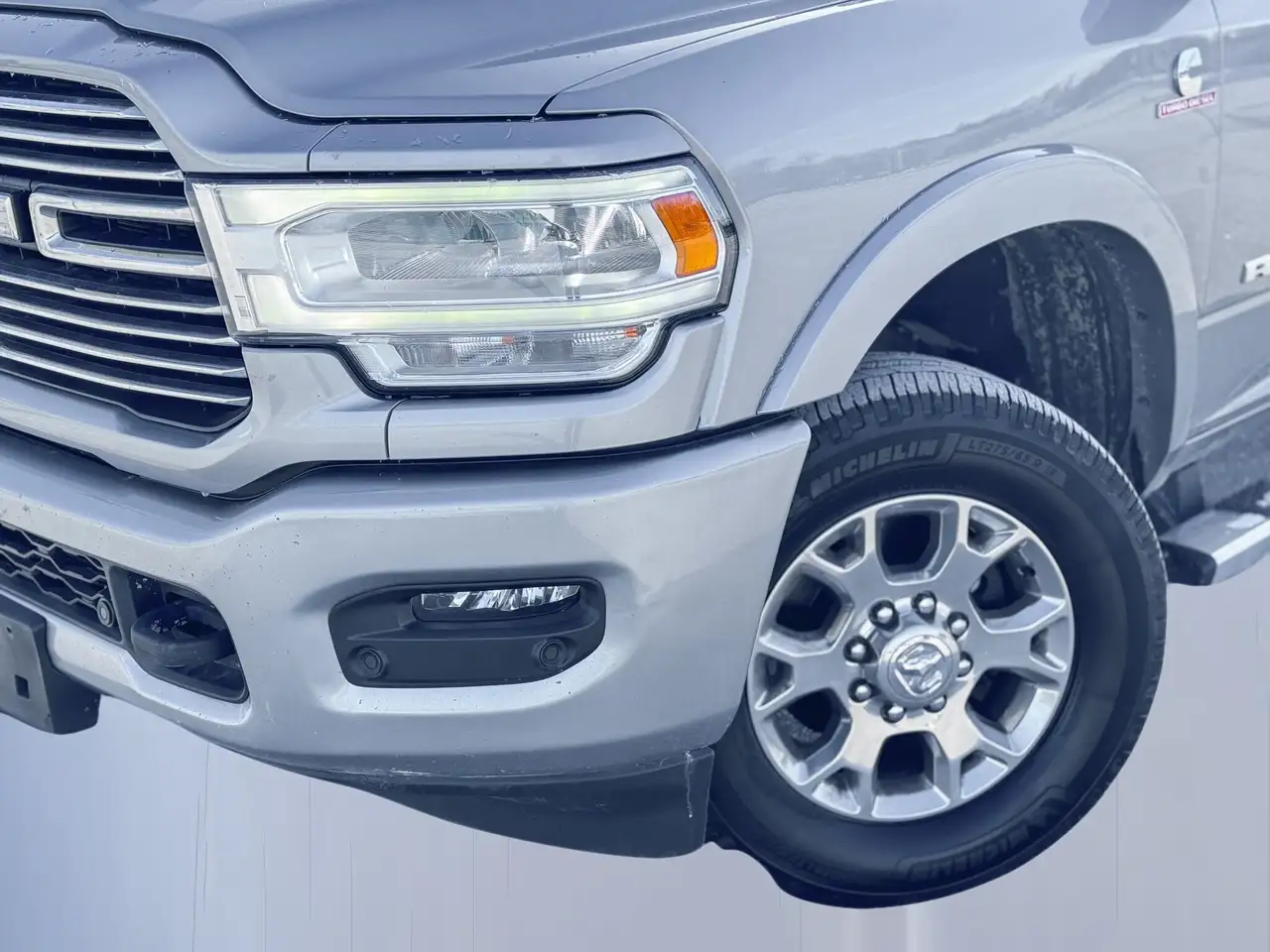RAM 2500 снимка RAM 2500