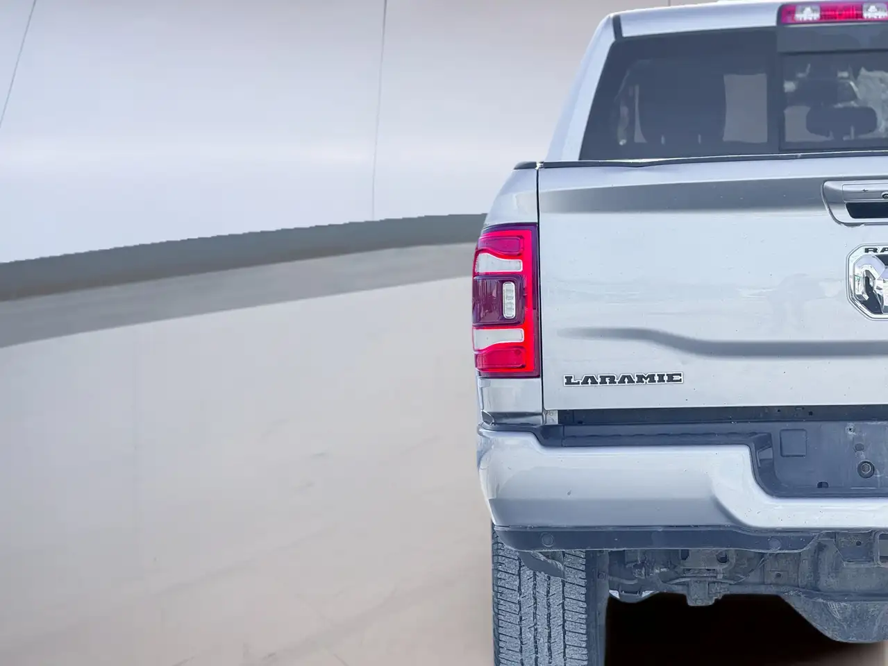 RAM 2500 снимка RAM 2500