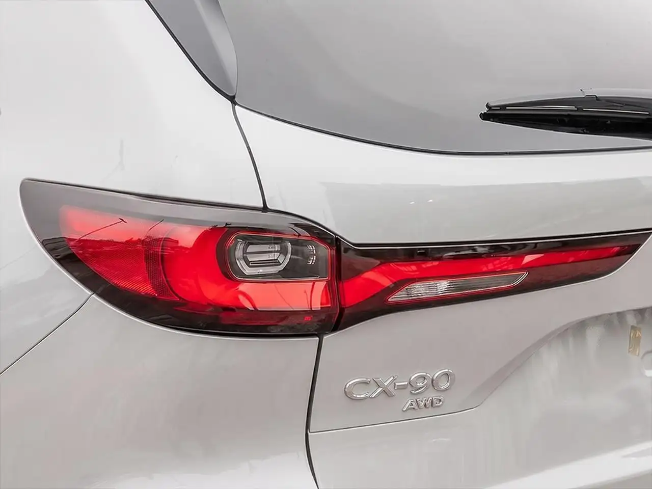 Mazda CX-90 PHEV снимка Mazda CX-90 PHEV
