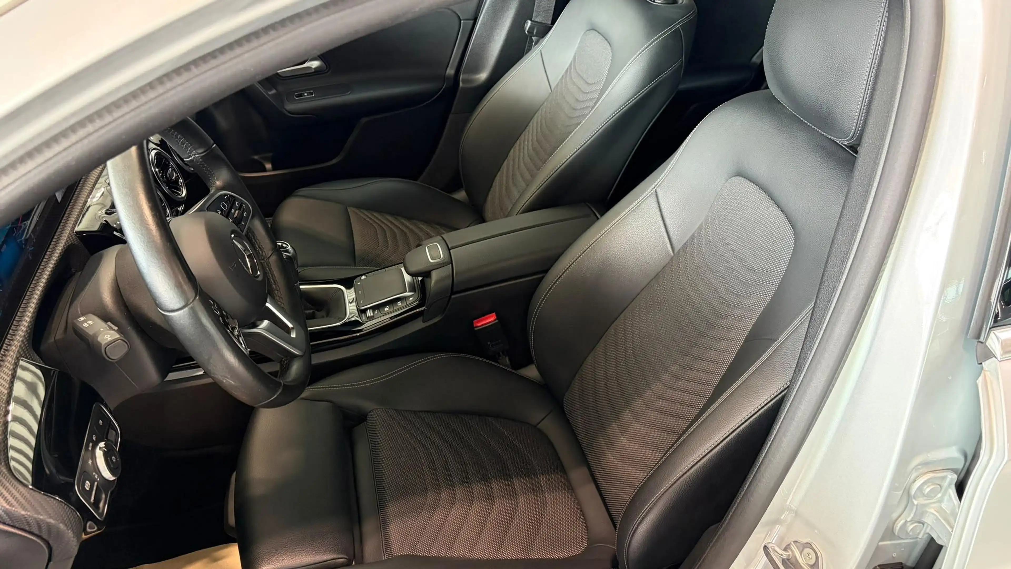 Mercedes-Benz A 180 A Business Solution — photo 8