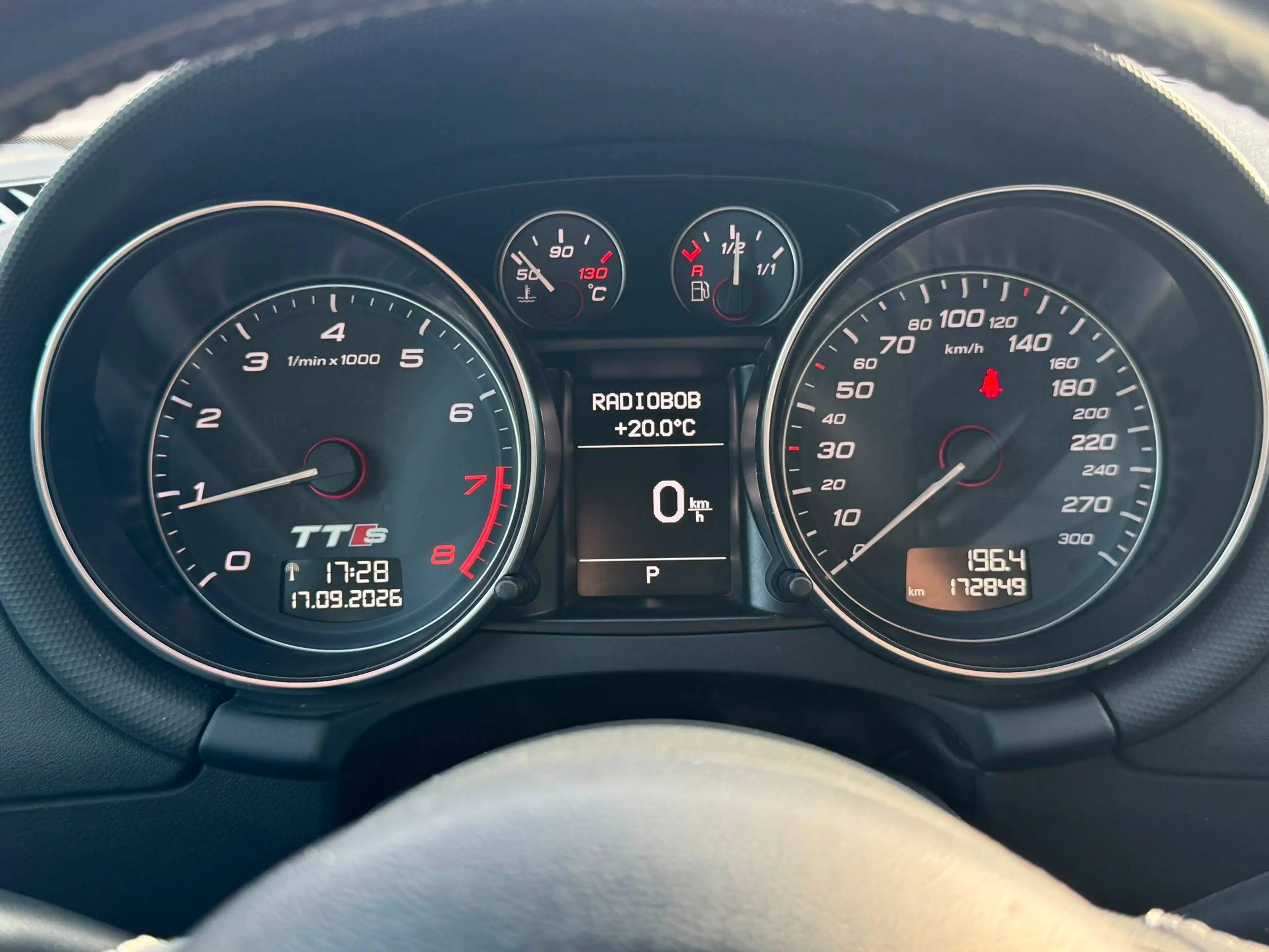 Audi TT 2.0 TFSI  TTS Coupe quattro — photo 14