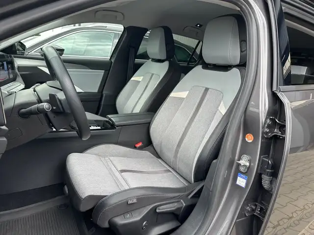 Opel Astra view 10