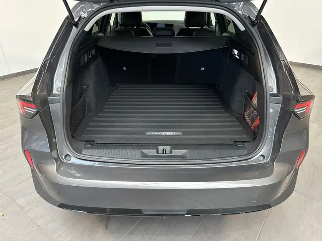Opel Astra view 8