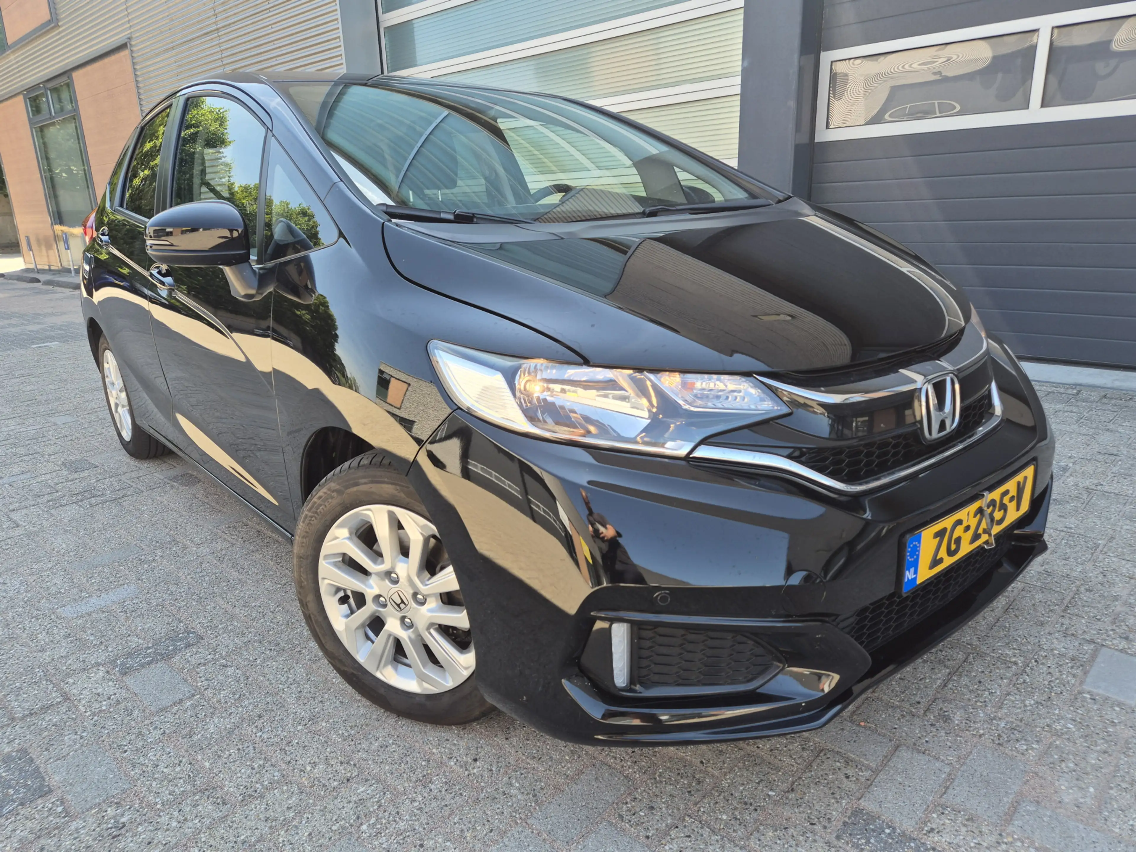 Honda Jazz 1.3 i-VTEC automaat 38500km schade achter nieuwsta — photo 2