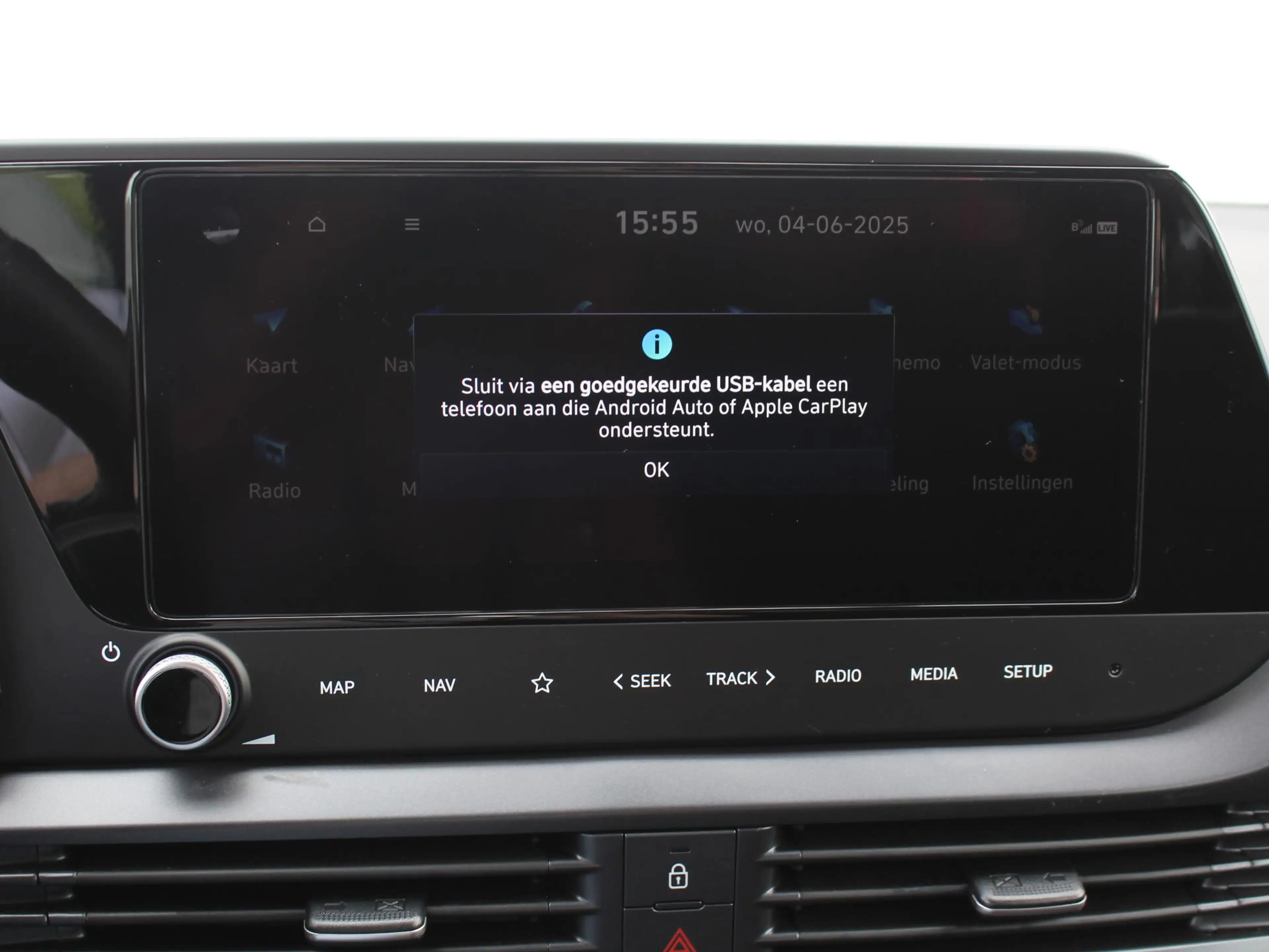 Hyundai BAYON 1.0 T-GDI Comfort Smart / Navigatie + Apple Carpla — photo 26
