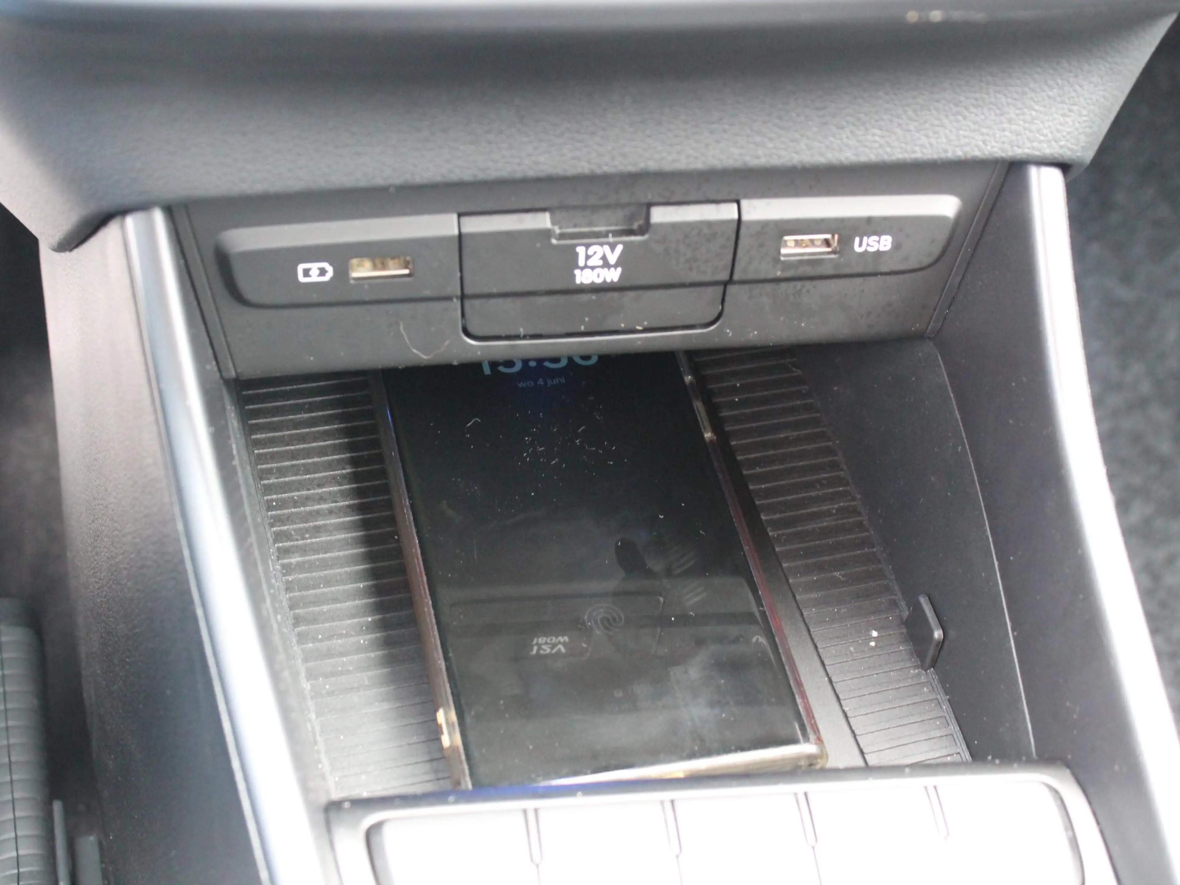 Hyundai BAYON 1.0 T-GDI Comfort Smart / Navigatie + Apple Carpla — photo 19