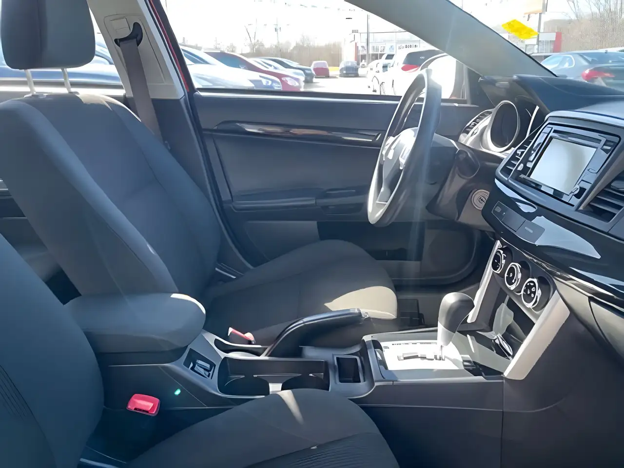 Mitsubishi Lancer снимка Mitsubishi Lancer