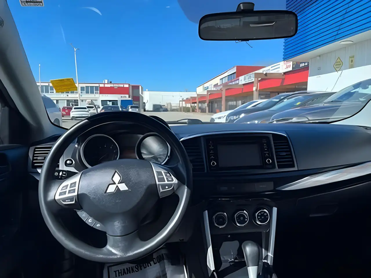 Mitsubishi Lancer снимка Mitsubishi Lancer