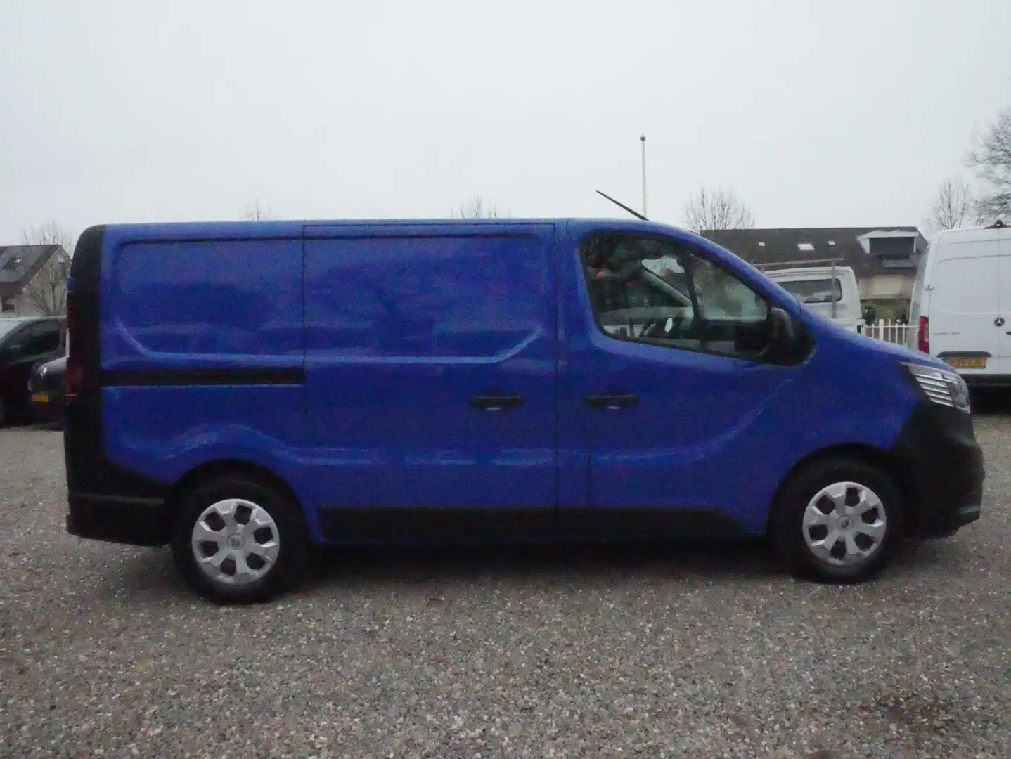 Renault Trafic 2.0dCi 150PK, L1H1, Automaat, Airco zeer netjes Blauw - 2