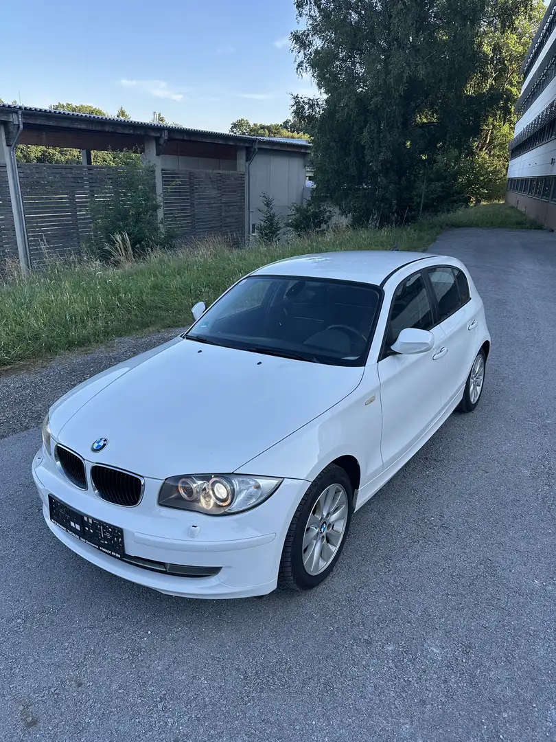 BMW 116 116d - 1