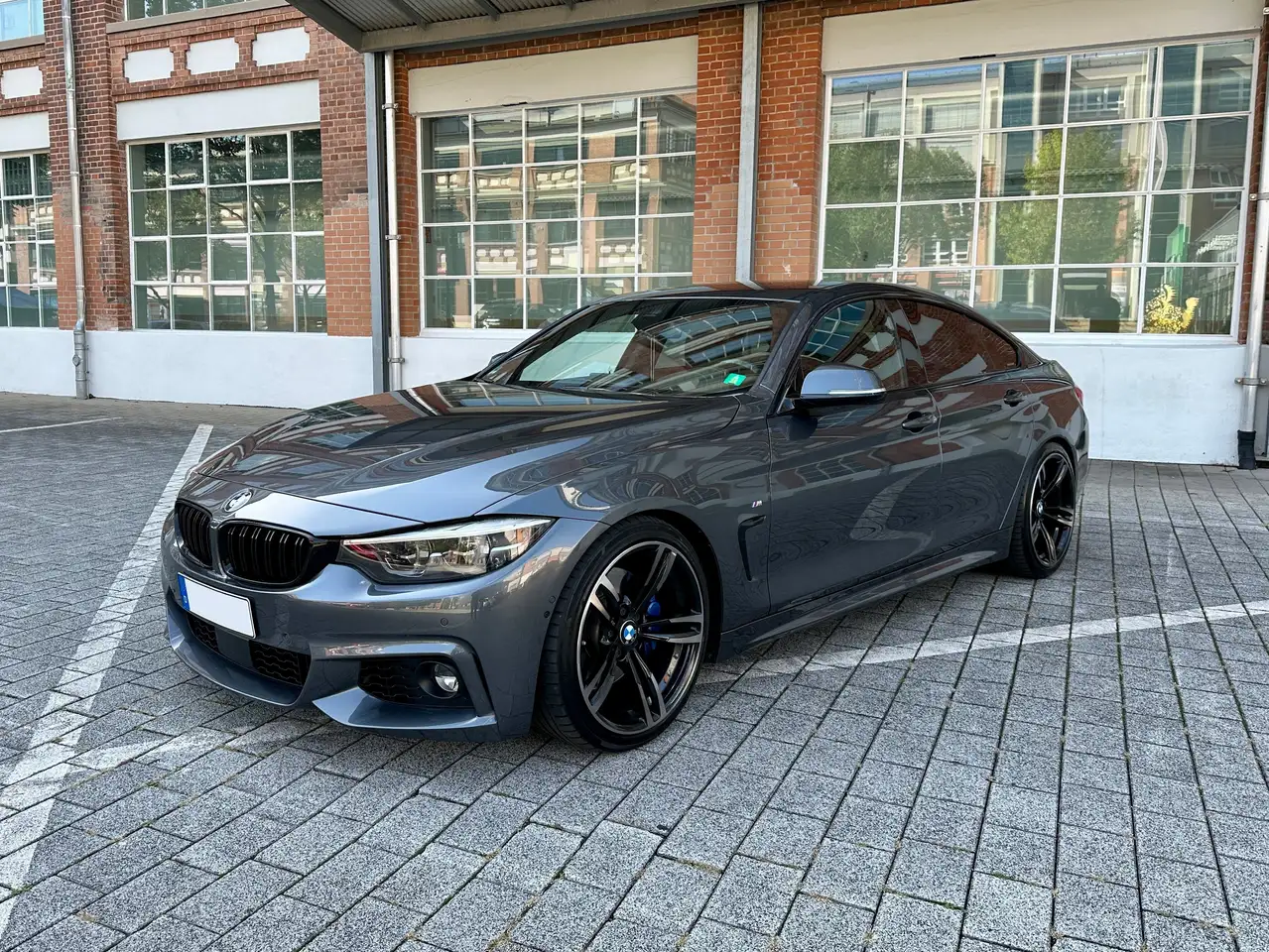 BMW 440