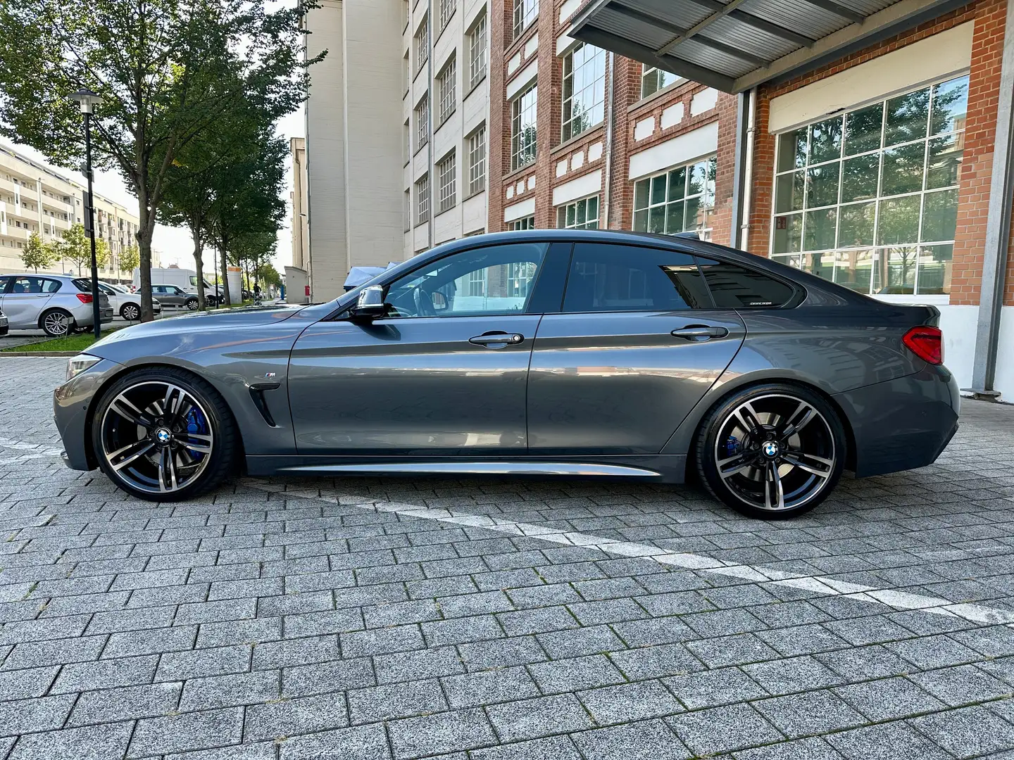 BMW 440 440i M Sport Gran Coupe xDrive Aut. Сірий - 2