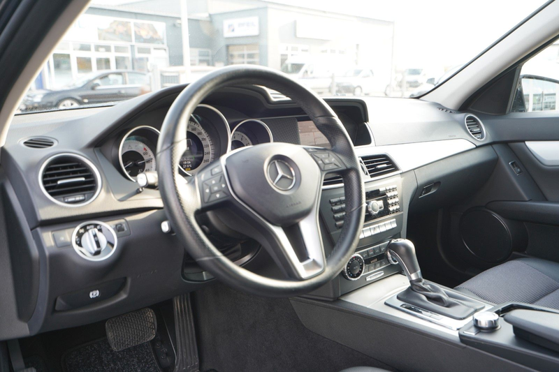 Mercedes-Benz C 180 C180 T CGI BlueEfficiency*Automatik*Navi*SHZ*PDC — photo 9