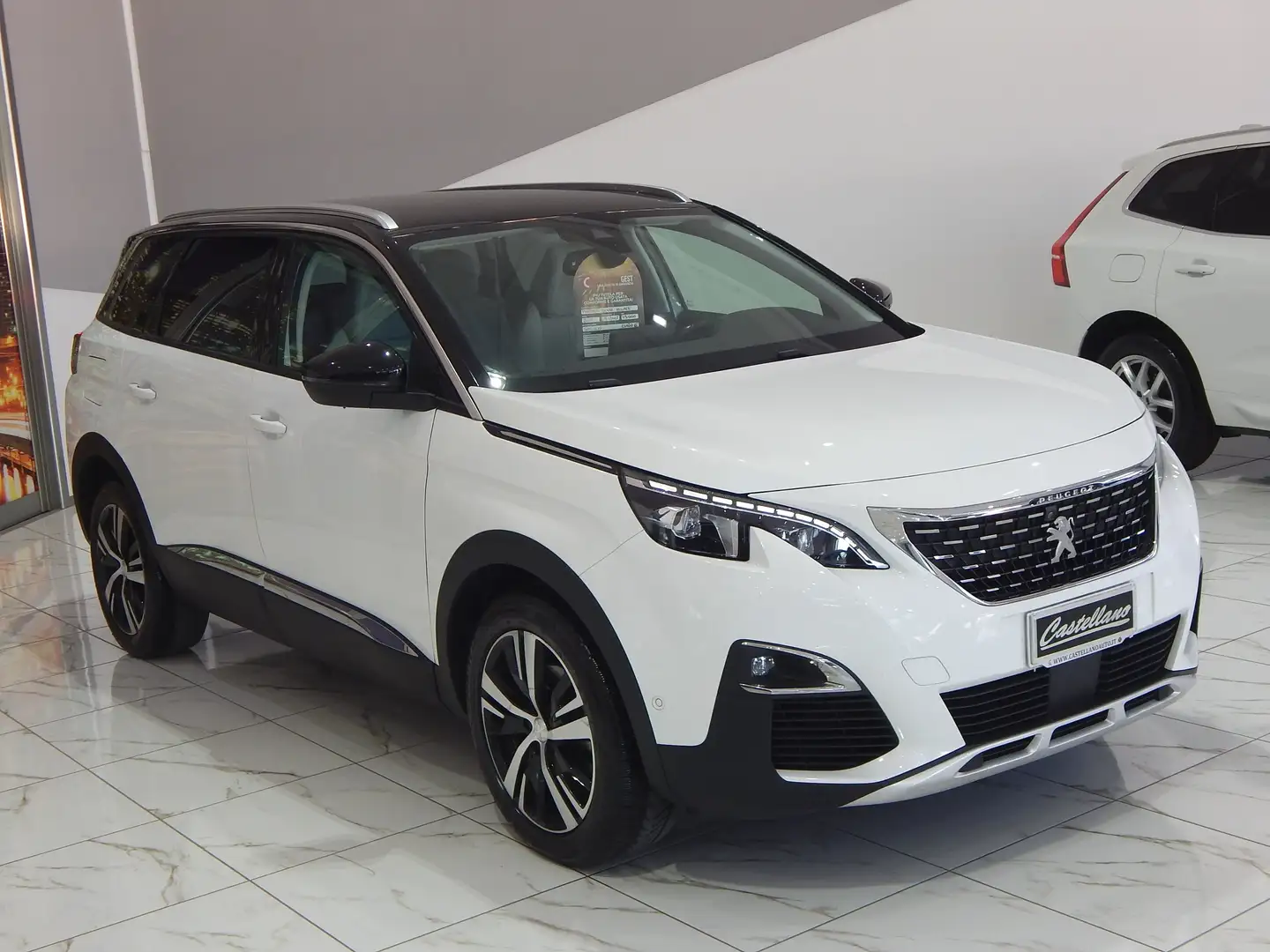 Peugeot 5008 1.5 bluehdi Allure EAT8 S&S NAVI-PELLE-PARK-RADAR Bianco - 2