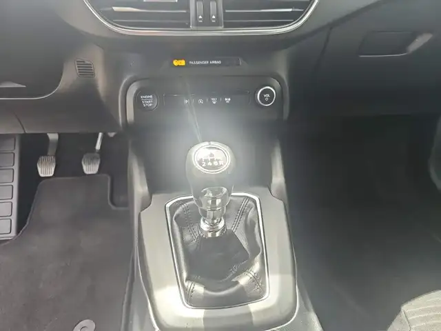 Ford Focus view 13
