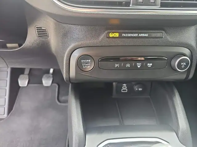 Ford Focus view 15