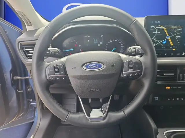 Ford Focus view 11