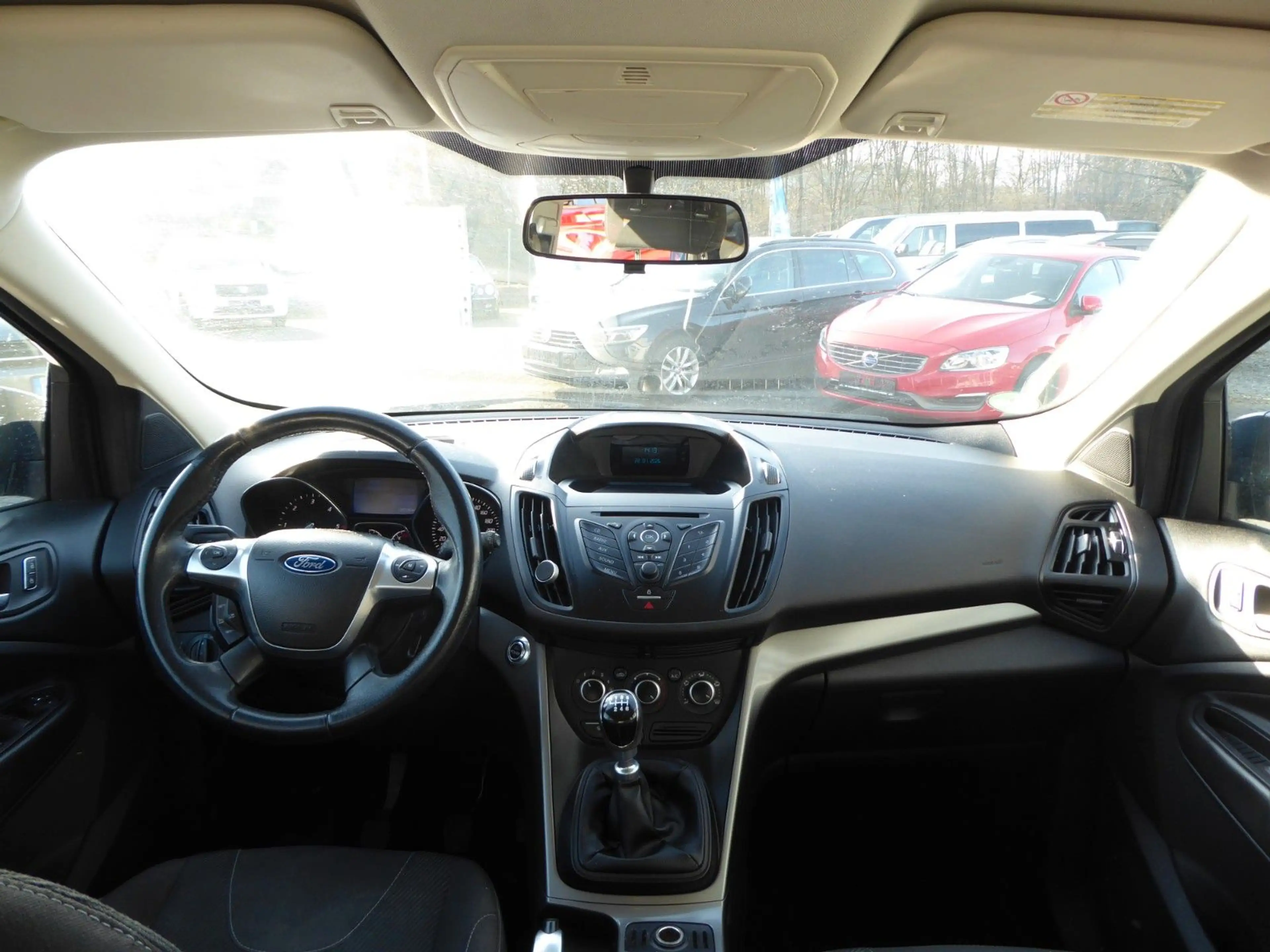 Ford Kuga Trend — photo 14