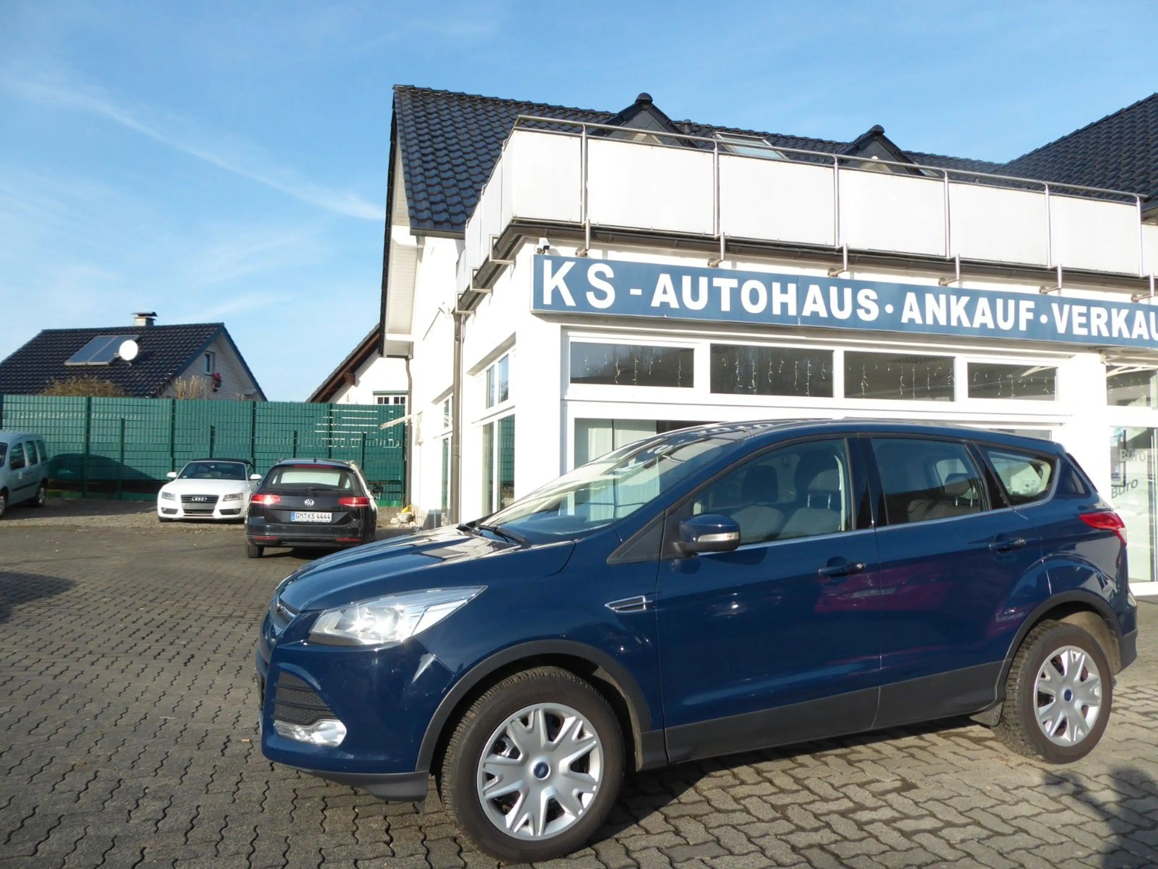 Ford Kuga Trend — photo 12