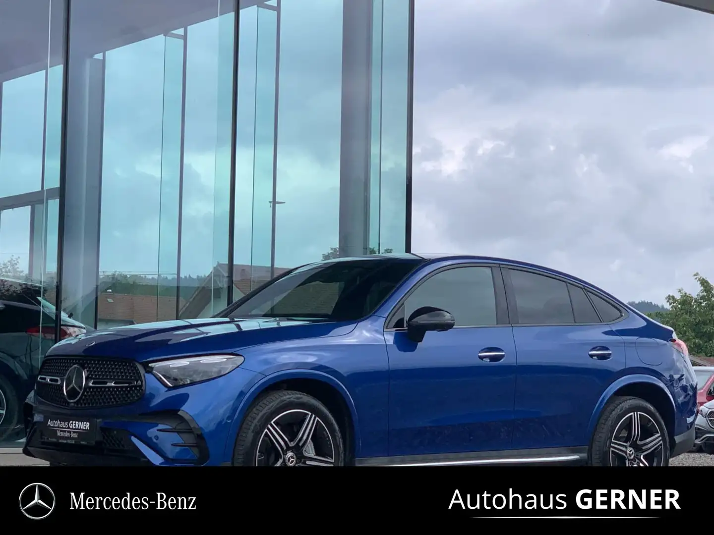 Mercedes-Benz GLC 300 d e 4MATIC Coupé Night W-Paket SpurH FLA Blau - 1