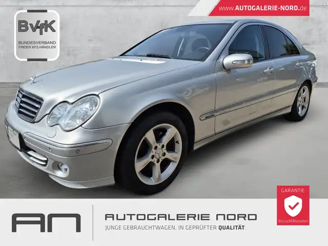 Mercedes-Benz C 230 Limousine Bi-Xenon+Navi+Leder+SHD+SHZ+PTS