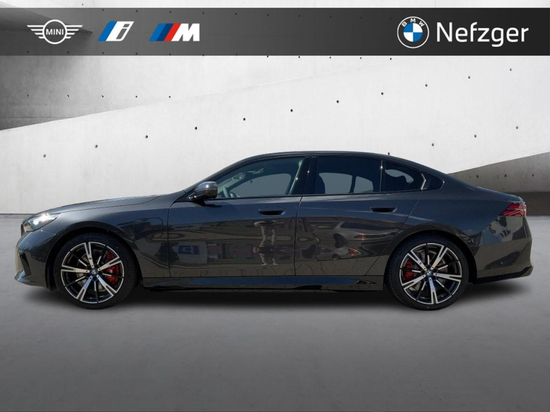 BMW 550 e xDrive Lim. M Sport Leder Pano HiFi-H&K — photo 2