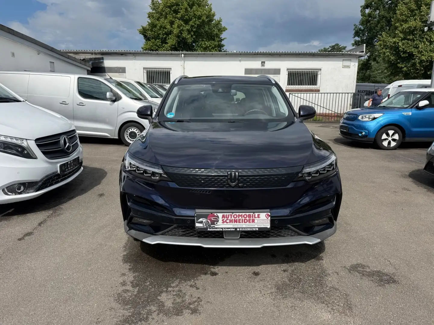 Elaris Sonstige Other BEV 72KWh Comfort Blau - 2
