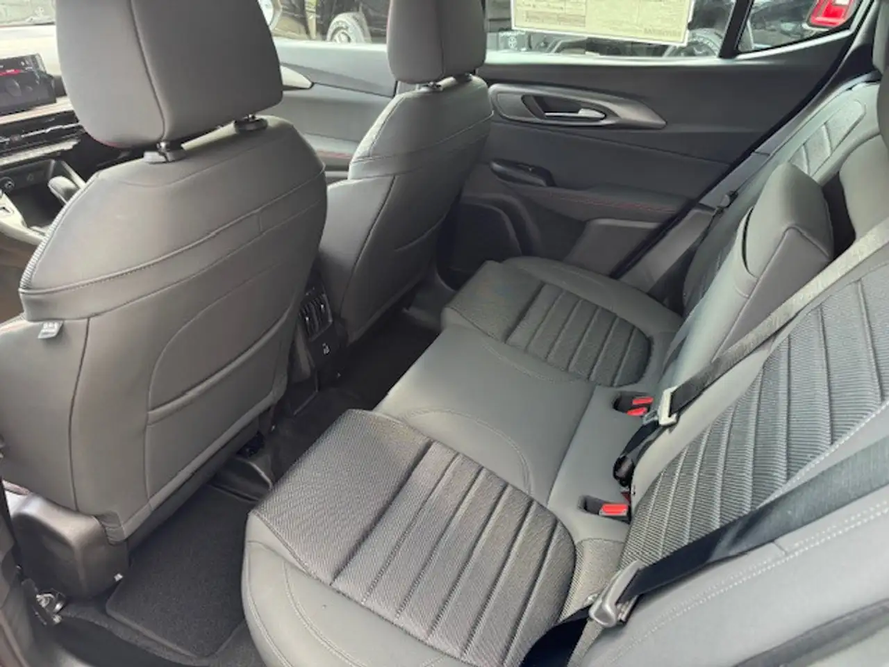 Dodge Hornet снимка Dodge Hornet
