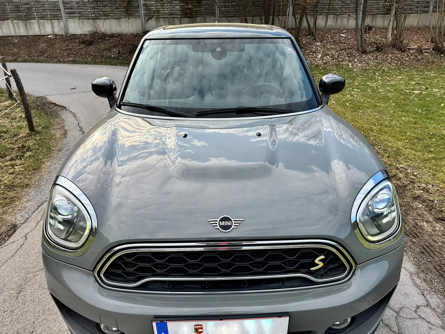 MINI Cooper Countryman MINI Countryman Cooper Hybrid PHEV SE ALL4 Aut. Grau - 1