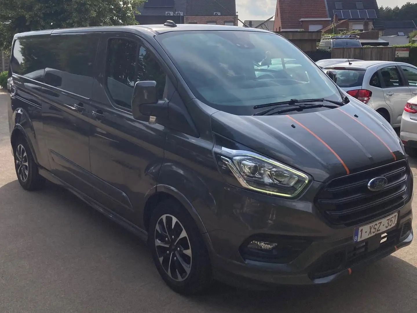 Ford Transit Custom Transit Custom L2H1 sport Gris - 2