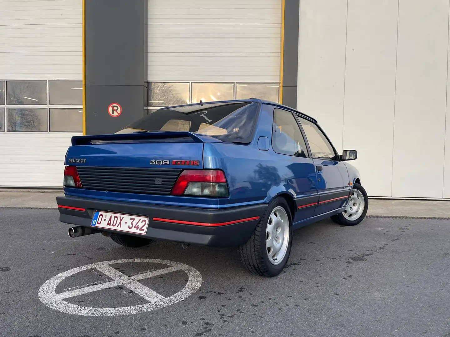 Peugeot 309 GTI16 Blau - 2