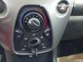 Toyota Aygo 70 x-play Rojo - thumbnail 13