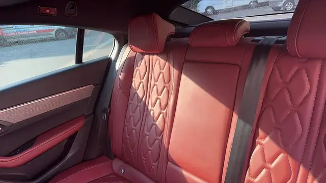 Peugeot 508 view 9