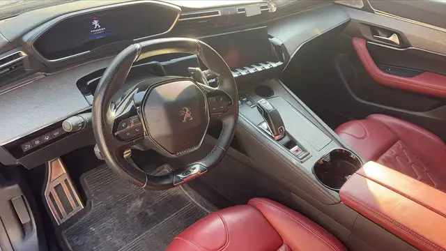 Peugeot 508 view 8
